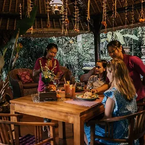 villa-awang-awang.ubudhotelsnow.com/